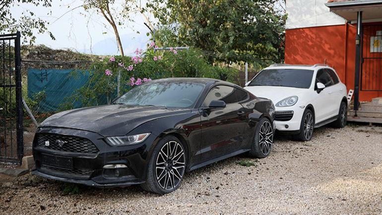 Binlerce araç kaderine terk edildi Artık faizi bile karşılamıyor