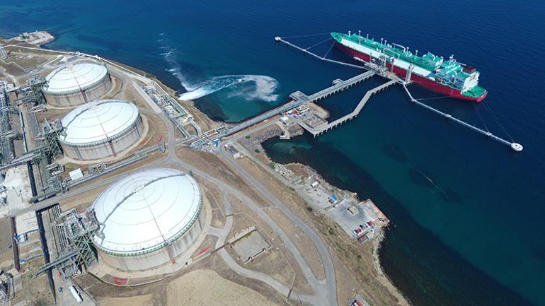 Bakan Bayraktar duyurdu: Doğal gazda büyük sıçrama