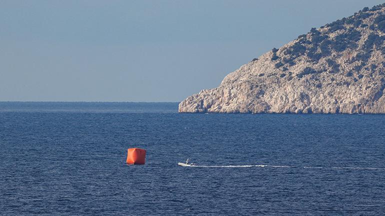 Mavi Vatanda Bayraktar TB3 ve ALBATROS-Sden güç gösterisi Hedefler tam 12den vuruldu
