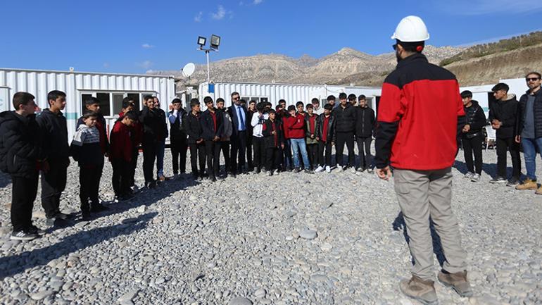 Silopide petrol sahasının sürpriz misafirler