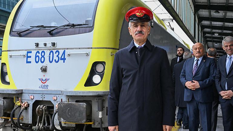 Turistik Doğu Ekspresi için bilet bulamayanlara Bakan taktiği Bu yolculuk unutulmaz olacak