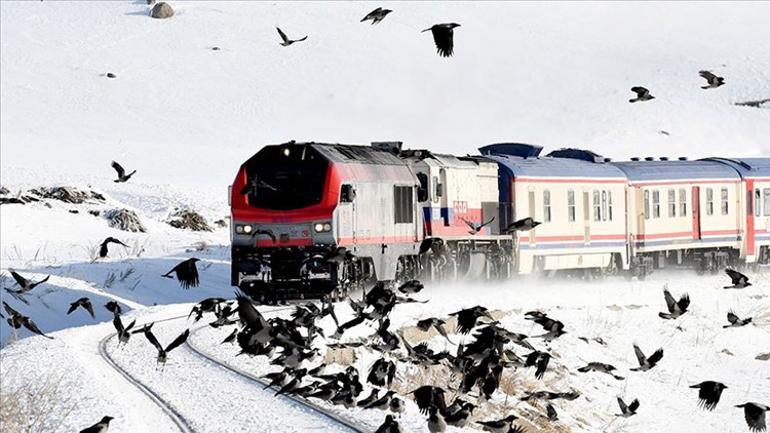 Turistik Doğu Ekspresi için bilet bulamayanlara Bakan taktiği Bu yolculuk unutulmaz olacak