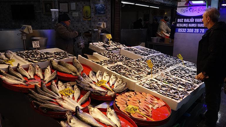 Tezgahlarda şaşırtan fiyatlar Hamsinin yerini o aldı