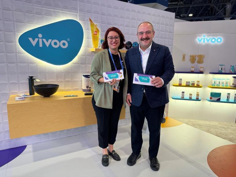 Teknoloji fuarına Türkiye damgası... Robot barista iş başında