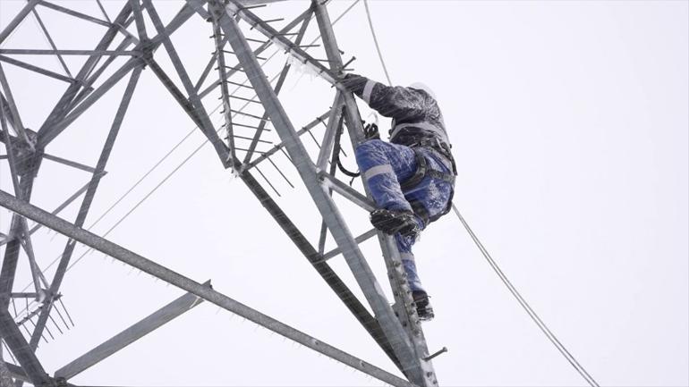 Eksi 30 derecede kesintisiz enerji mesaisi