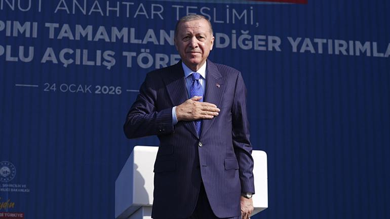 Cumhurbaşkanı Erdoğandan deprem bölgesi çıkışı: 3 yıldır neredeydin Özgür Efendi