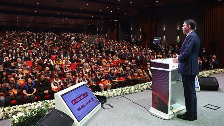 Bakan Kurum: Avrupa ülkesi büyüklüğündeki alanda tam 455 bin konut bitirdik