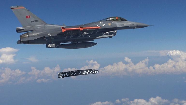 SOM-J hedefi tam isabetle vurdu