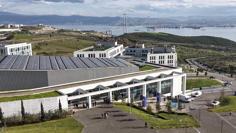 Eğitmensiz yazılım okulu 42 Türkiye ilk mezunlarını verdi