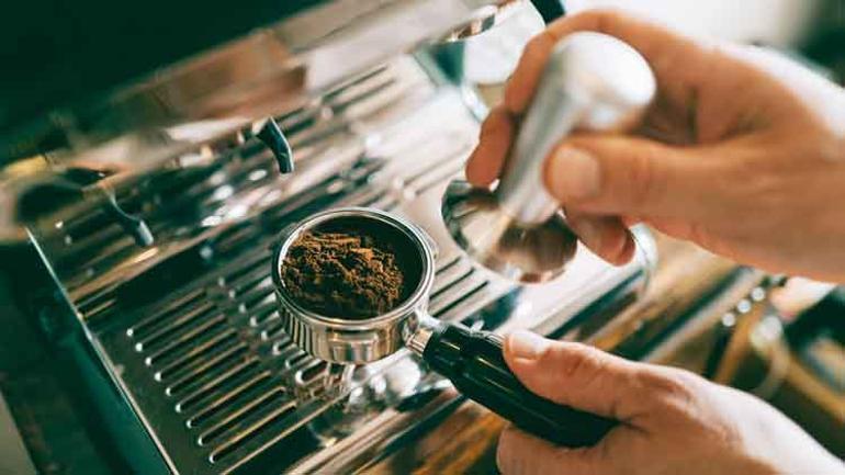 Evde kahve ekonomisi... Fincanların yarısı artık evde doluyor