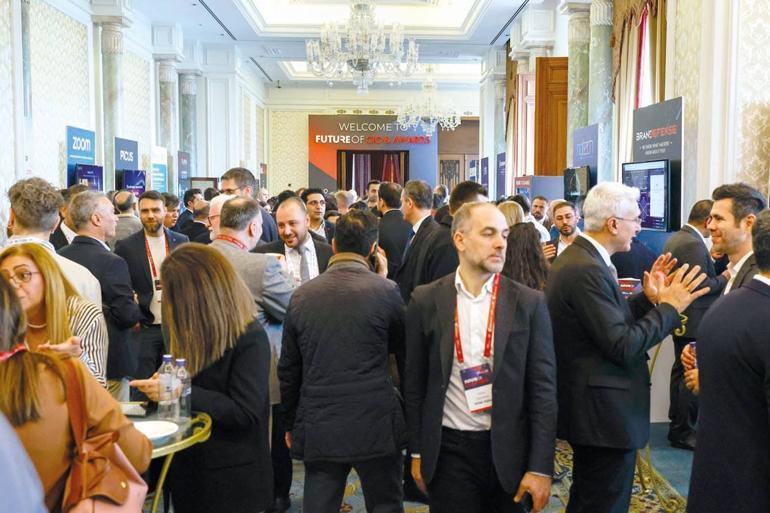 Teknoloji liderleri ödüllendirildi