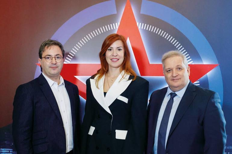 Teknoloji liderleri ödüllendirildi