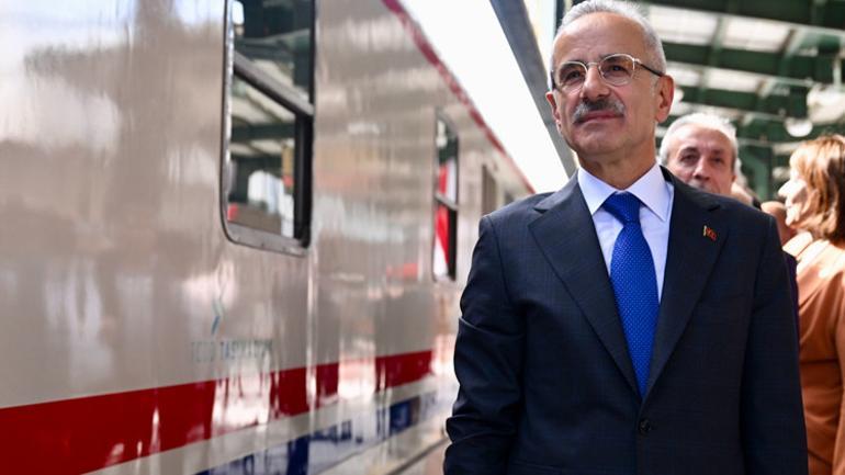 Tiyatro Treni yola çıkıyor Bakan tarihi açıkladı