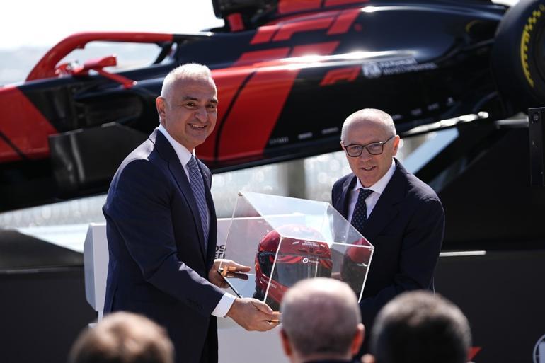 Bakan Ersoy: Formula 1 kültürel açıdan da katma değer sağlayacak