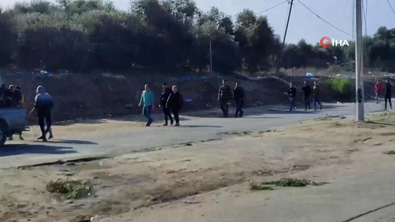 İsrail askerleri, Gazze’de kuzeye geçmek isteyen Filistinlilere engel oldu