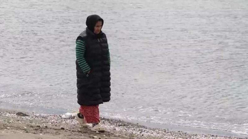 Kayıp balıkçının eşi, 132 gündür sahilde umutla bekliyor
