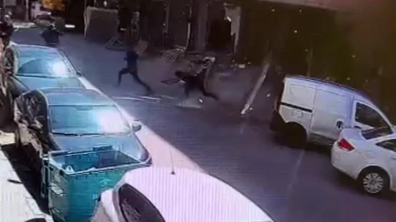 Bahçelievler’de balkonun çöktüğü anlar kamerada