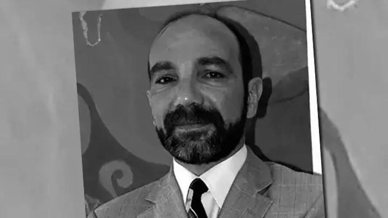 Kadıköy'deki yangında yazar Süha Oğuzertem hayatını kaybetti