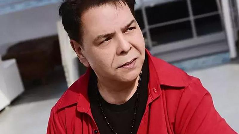 Roman müziğinin ünlü ismi 'Balık Ayhan' hayatını kaybetti
