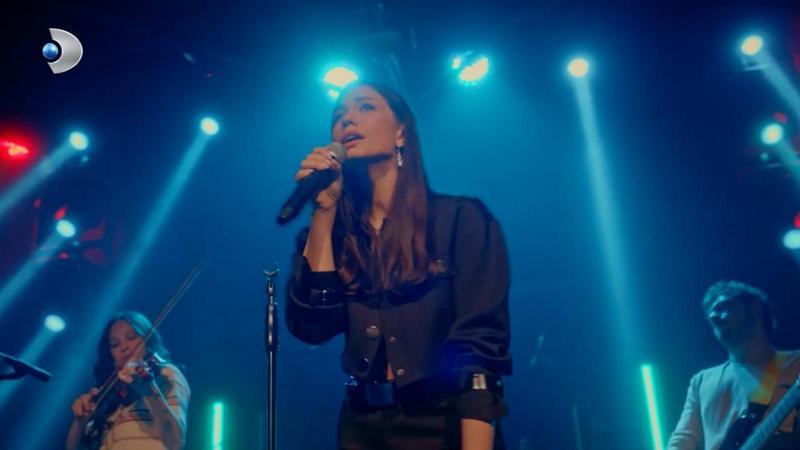 Demet'in "Aşiyan" performansı!