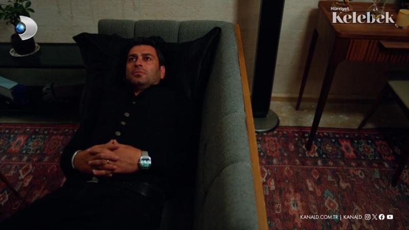 Cihan aşkını 'söyleyemedi', sosyal medya yıkıldı: Herkes paylaşıyor