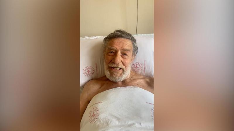 Ahmet Mekin ameliyata alınmıştı! Ünlü oyuncudan mesaj var...