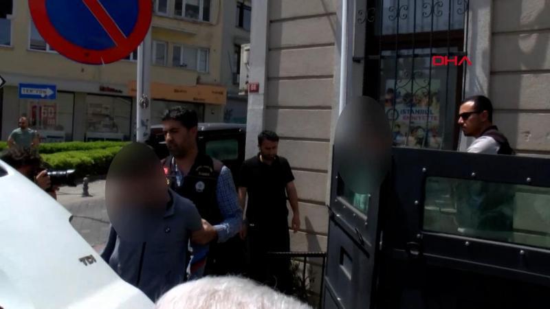 Mattia Ahmet Minguzzi cinayetinde aileyi tehdit eden 5 çocuk ilk kez hakim karşısına çıkıyor