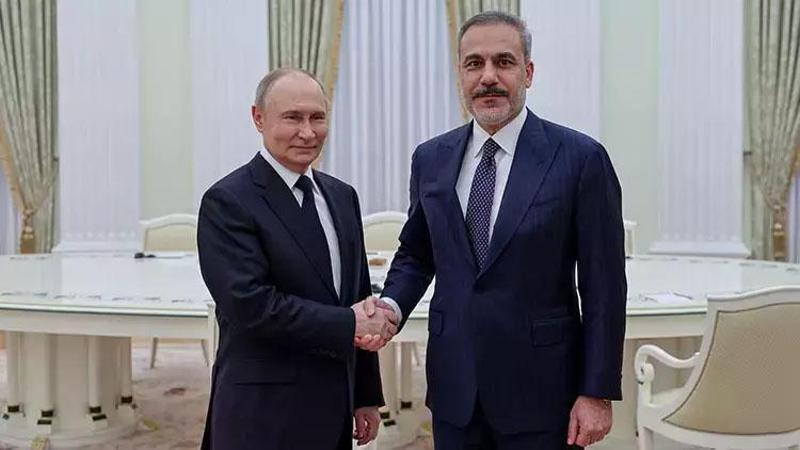 Bakan Fidan, Putin ile bir araya geldi