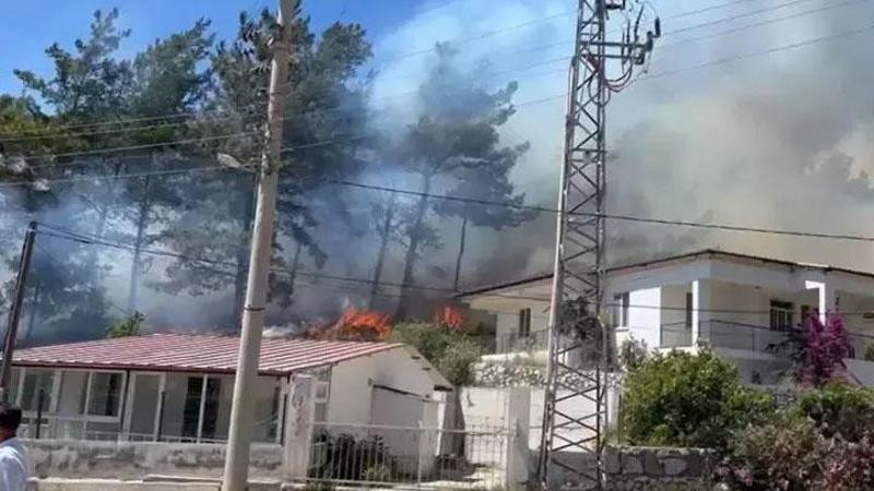 Marmaris'te orman yangını! Müdahale sürüyor