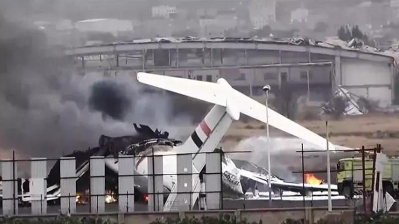 İsrail, bir kez daha Sana Havalimanı’nı bombaladı