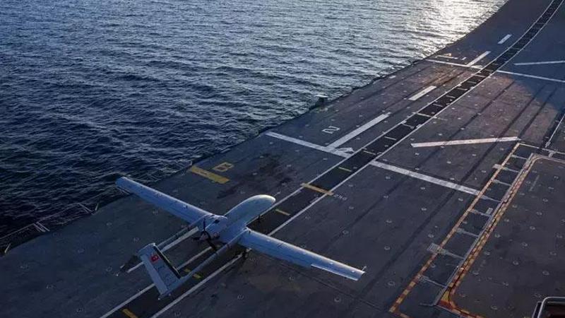 Bayraktar TB3 TCG Anadolu gemisinde 100 sortiyi tamamladı