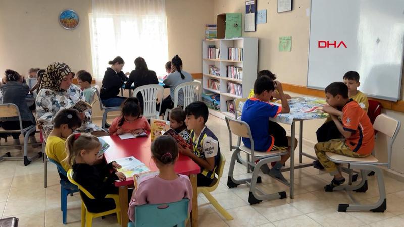 Kavaklıdere ilçesinin ilk kadın muhtarı, mahallesine kütüphane kazandırdı!