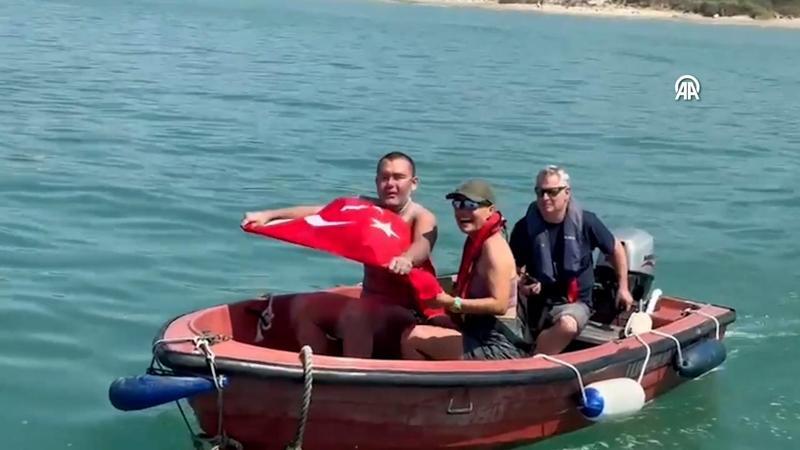 Tuna Tunca, Manş Denizi'ni geçen ilk otizmli Türk sporcu oldu