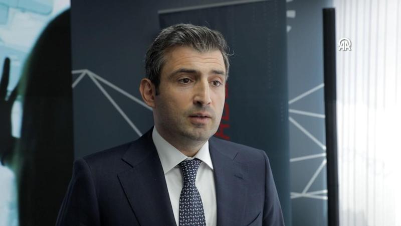 Baykar ve Leonardo arasındaki ortak girişimin imzaları Paris Havacılık Fuarı'nda atıldı