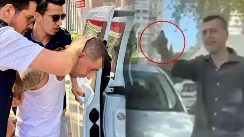 Trafikte tartıştığı kadınlara tabanca doğrultan sürücü gözaltında