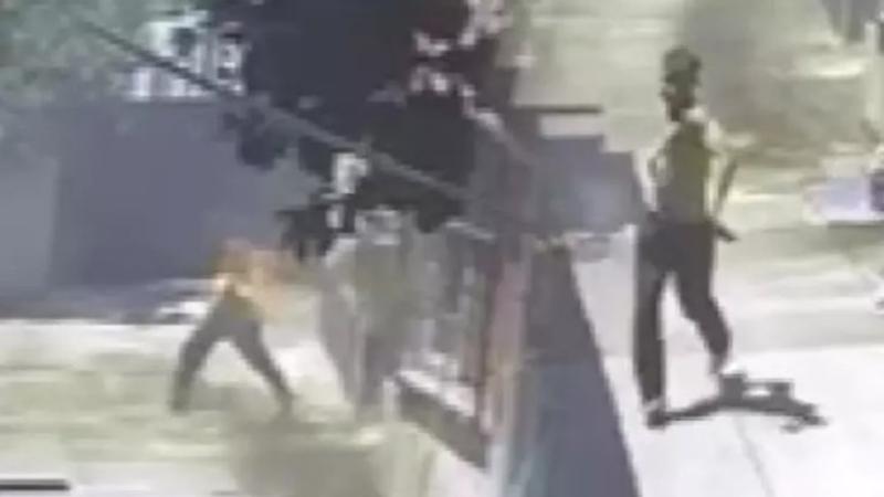 Amca yeğenini yakmıştı: O anların görüntüsü ortaya çıktı