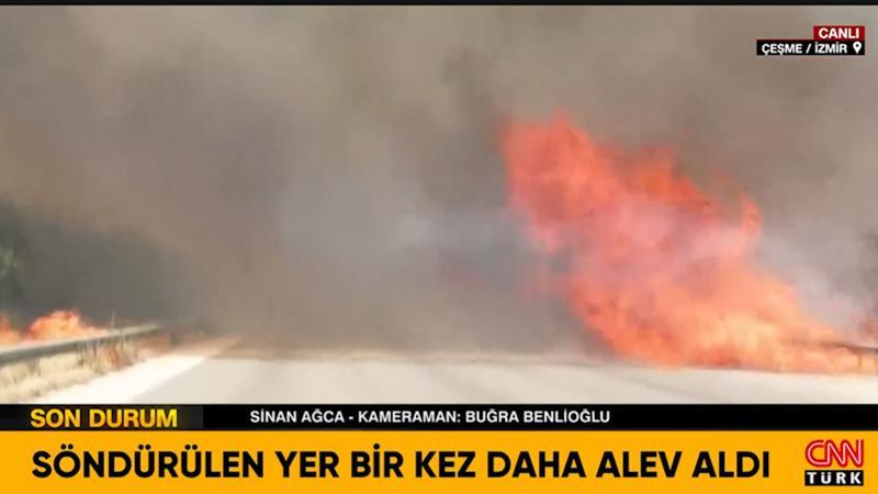 Alevler İzmir Çeşme'de ilerliyor!