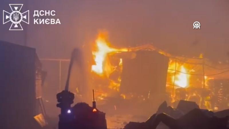 Rusya, başkent Kiev'e 539 İHA ve 11 füzeyle saldırı düzenledi