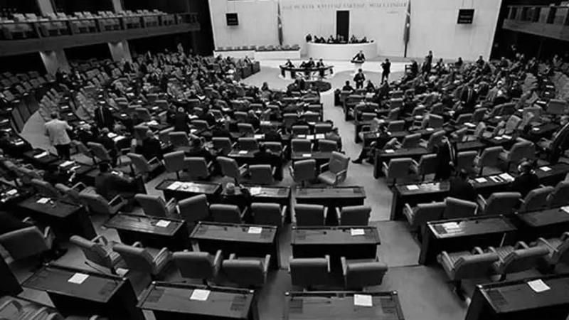 Siyasilerden Pençe-Kilit Harekat bölgesindeki şehitler için başsağlığı mesajları
