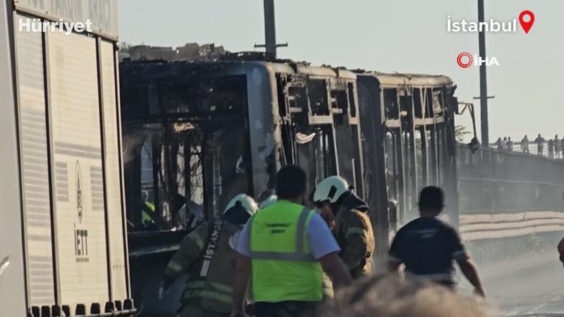 İncirli'de metrobüs alevlere teslim oldu