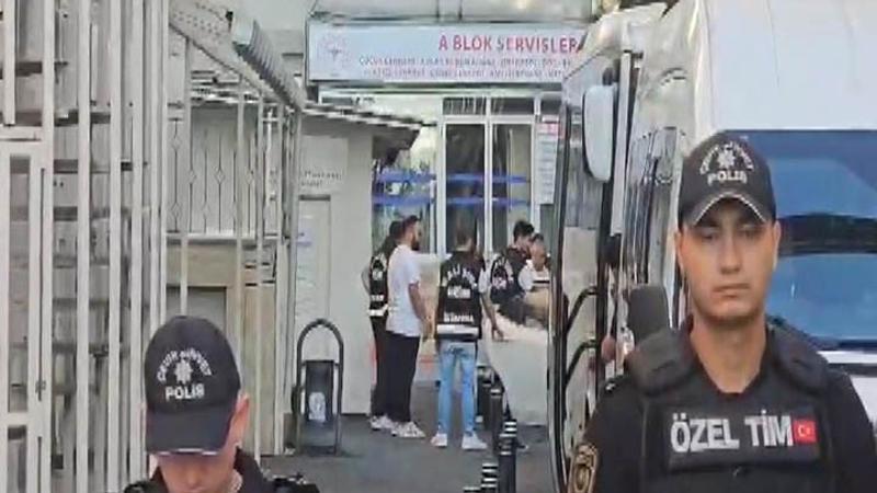 'Yolsuzluk' soruşturmasında aralarında belediye başkanlarının da olduğu 13 şüpheli sağlık kontrolünden geçirildi