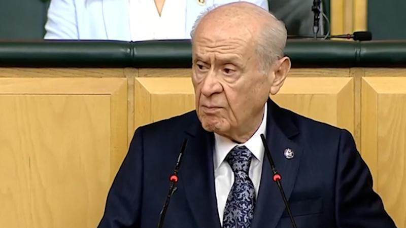 MHP Genel Başkanı Bahçeli'den Özgür Özel'e sert tepki: Sokak sokak gez de görelim