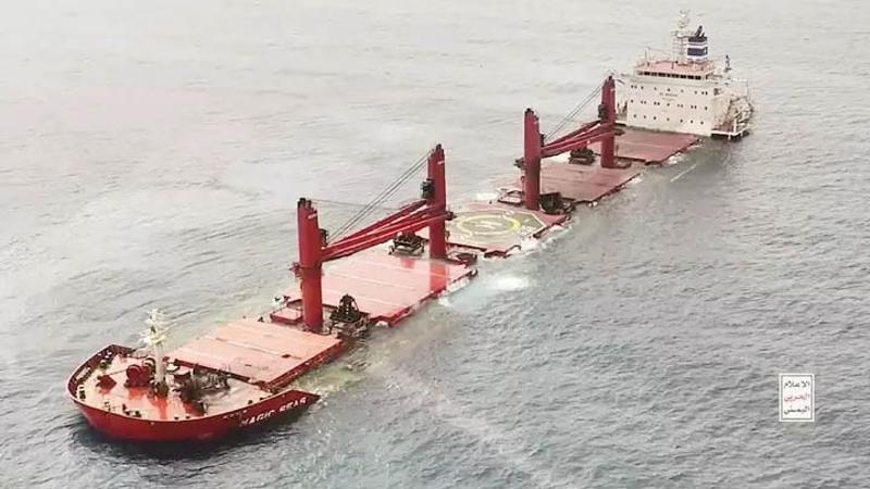 Gemiyi batırma videosu yayınladılar… Kızıldeniz’de Husiler meydan okuyor