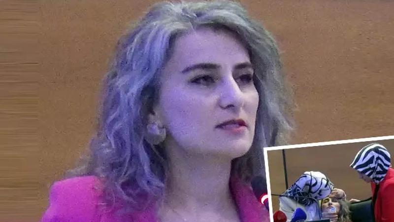 Panelde sunum yaparken fenalaşan akademisyene ilk müdahaleyi rektör yardımcısı yaptı