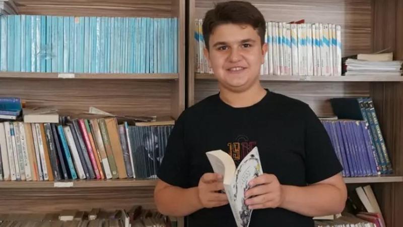 LGS sınavında tam puan alan Kayra Aras Dağ, planlı çalışıp kitap okuyarak başarılı oldu