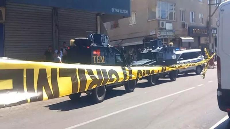 Aile içi şiddet ihbarına giden ekiplere ateş açıp 3 polisi yaralayan şüpheli tutuklandı