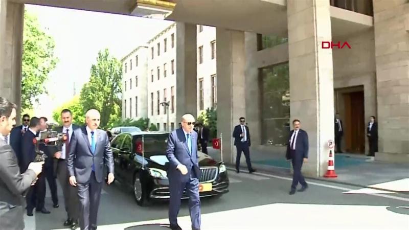 Cumhurbaşkanı Erdoğan, TBMM'de düzenlenen 15 Temmuz Demokrasi ve Milli Birlik Günü anma programına katıldı