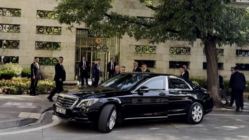 Milli Savunma Bakanı Güler, TBMM Başkanı Kurtulmuş ile görüşmek üzere TBMM'ye geldi