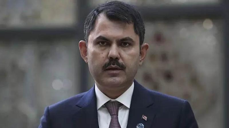 Bakan Kurum'dan Özgür Özel'e tepki: Nihayet deprem bölgesini hatırlamış, buraya gelmiş