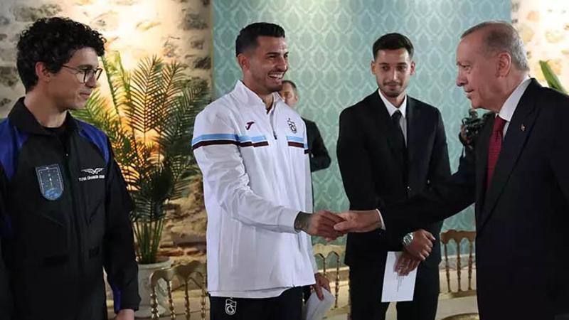 Uğurcan Çakır’dan Cumhurbaşkanı Erdoğan’ın transfer sorusuna kafa karıştıran cevap